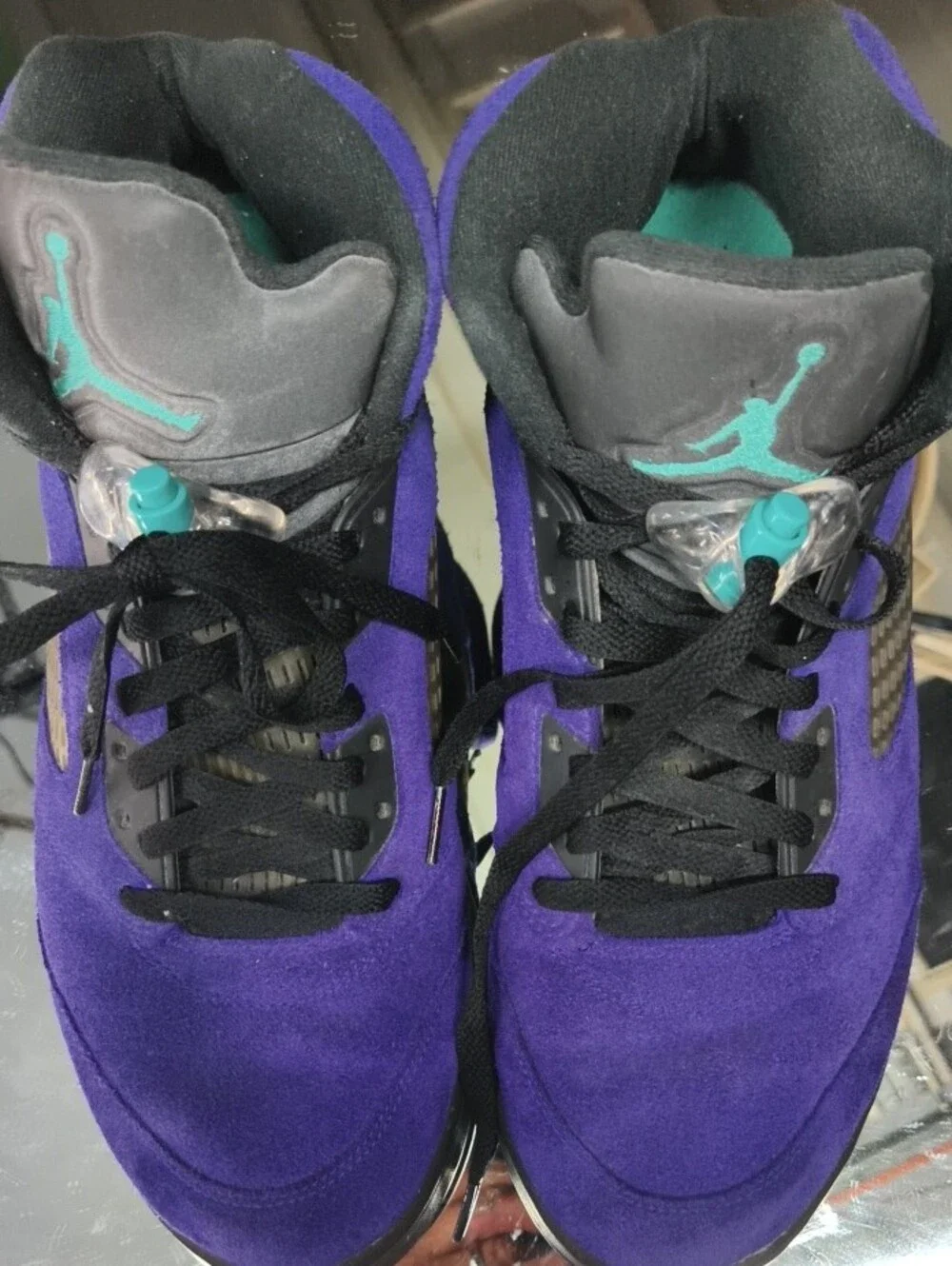 Mens 12 vibrant purple suede Air Jordan 5 Retro 